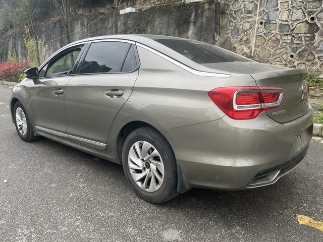 DS 5 LS 2014 модификация 1.8L автоматическое Com f ort Edition VTi140 – фото 21