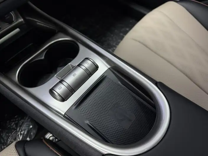 BYD Dolphin 2023 Model Fashion Edition – фото 8