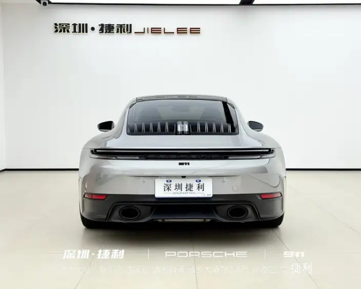 PORSCHE 911 2025 Model Carrera 3.0T