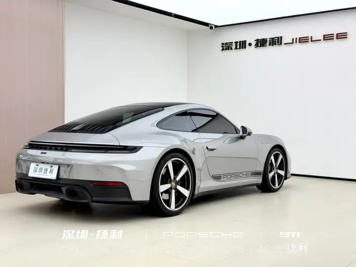 PORSCHE 911 2025 Model Carrera 3.0T – фото 9
