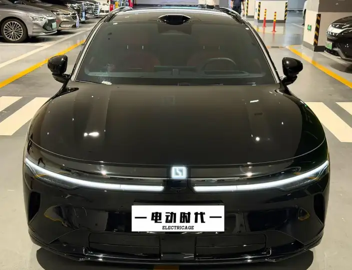 ZEEKR 007GT 2026 Model Rear Drive Max Edition 75kWh – фото 9