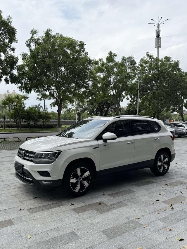 Volkswagen Tharu 2021 280TSI 2WD Com f ort