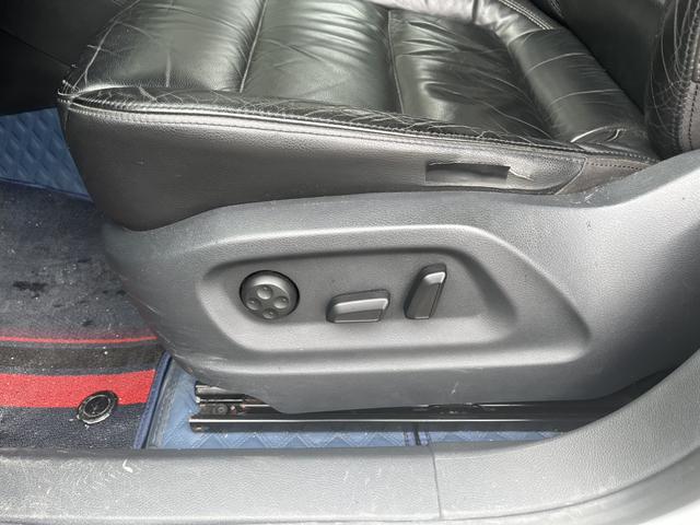 Volkswagen Tiguan 2012 2.0TSI Automatic 4WD Elite – фото 7