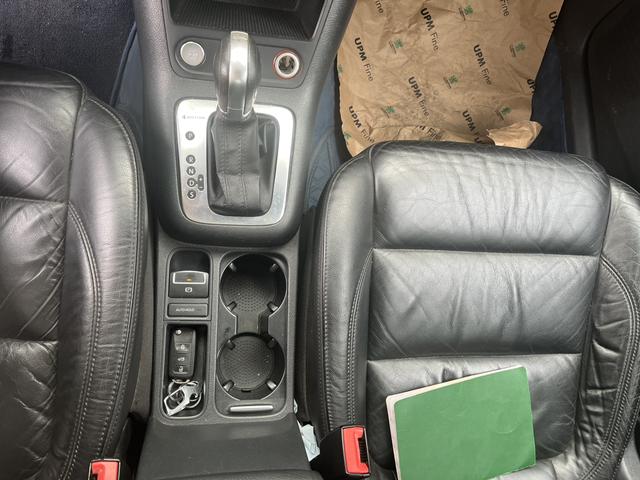 Volkswagen Tiguan 2012 2.0TSI Automatic 4WD Elite – фото 9