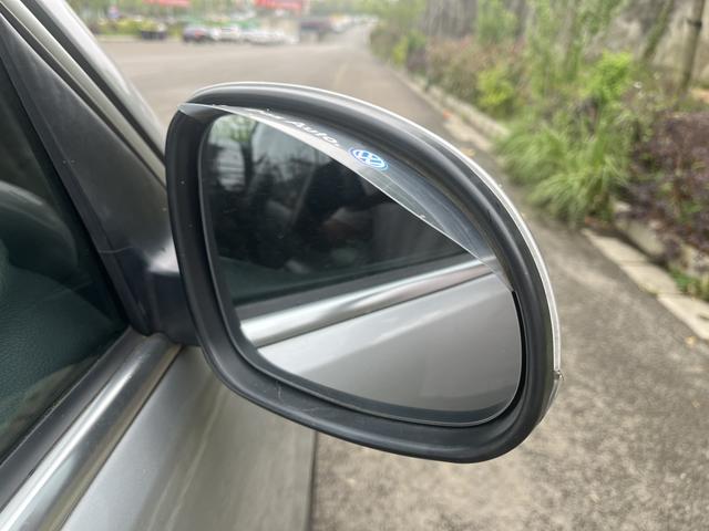 Volkswagen Tiguan 2012 2.0TSI Automatic 4WD Elite – фото 15