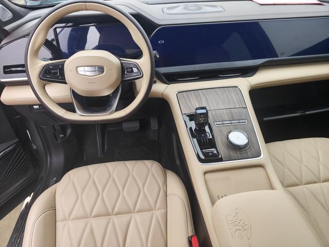 Geely Star Yue L 2025 2.0TD High Power Automatic FWD Dong Fang Yao Lanshing Edition – фото 13