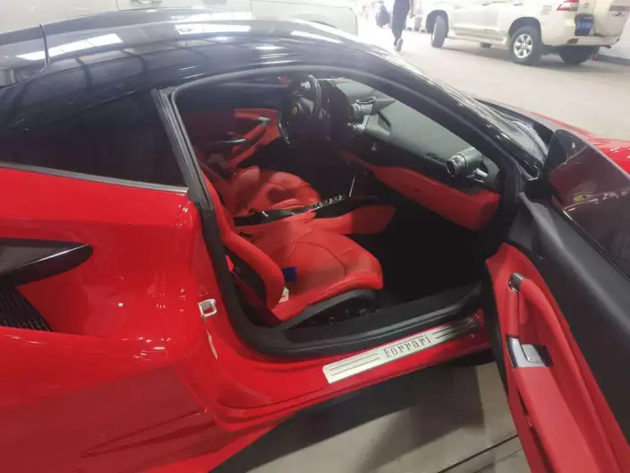 Ferrari F8 2019 Model Tributo 3.9T V8 – фото 6