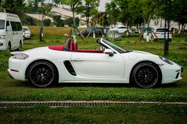 Porsche 718 Модель 2020 года Boxster 2.0T – фото 5