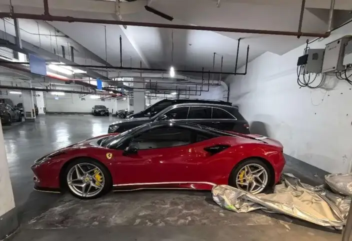 Ferrari F8 2019 Model Tributo 3.9T V8 – фото 3