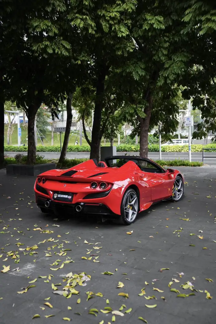 Ferrari F8 2020 Model Spider 3.9T V8 – фото 7