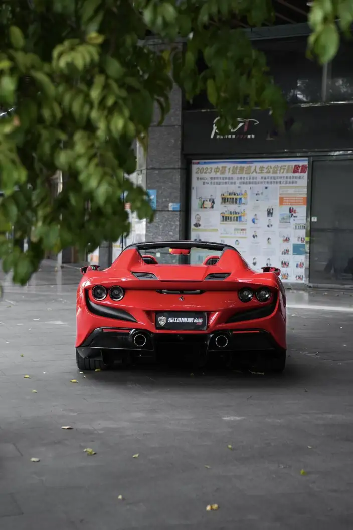 Ferrari F8 2020 Model Spider 3.9T V8 – фото 9