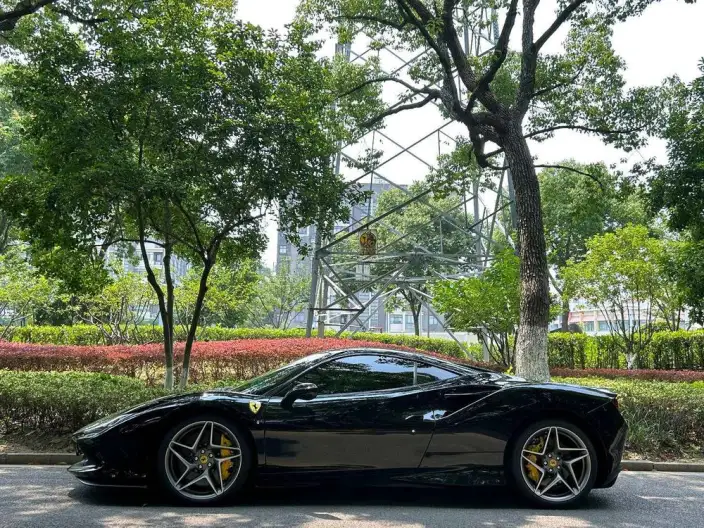 Ferrari F8 2019 Model Tributo 3.9T V8 – фото 3