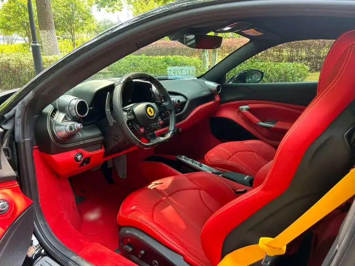 Ferrari F8 2019 Model Tributo 3.9T V8 – фото 8