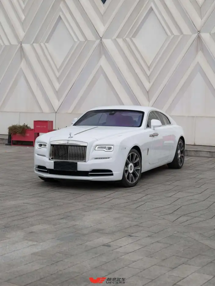 Wraith 2018 Model 6.6T Standard Model