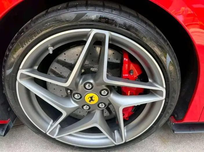 Ferrari F8 2019 Model Tributo 3.9T V8 – фото 7