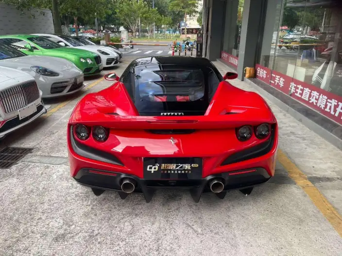 Ferrari F8 2019 Model Tributo 3.9T V8 – фото 5