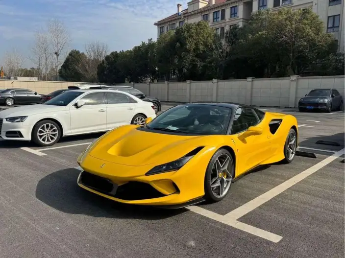 Ferrari F8 2019 Model Tributo 3.9T V8 – фото 1