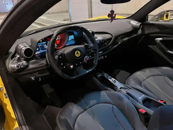 Ferrari F8 2019 Model Tributo 3.9T V8 – фото 7