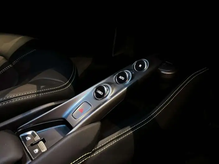 Ferrari F8 2019 Model Tributo 3.9T V8 – фото 8