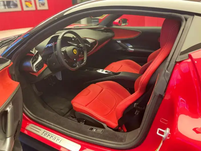 Ferrari SF90 2019 Model 3.9T Standard Edition – фото 9