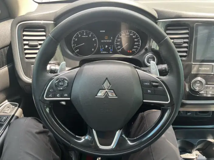 Mitsubishi Outlander 2019 Model 2.4L 4WD Enjoy Edition 7 seat China VI – фото 7
