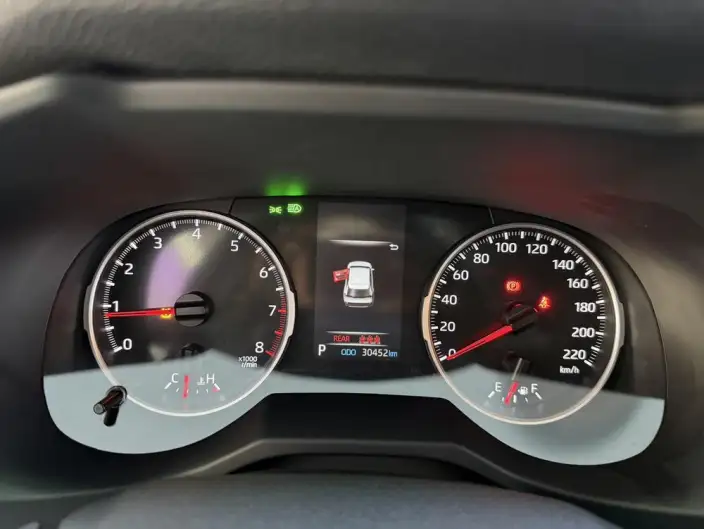 Toyota Wildlander 2022 Model 2.0L 2WD Luxury PLUS Edition – фото 9