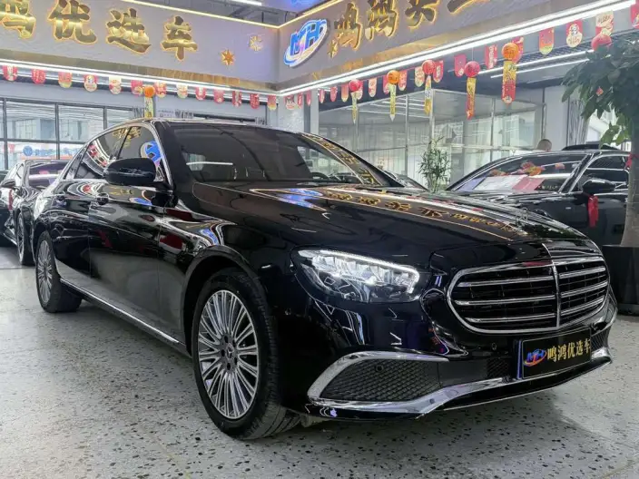 Mercedes-Benz E-Class 2023 Model E 300 L Luxury Model sedan – фото 3