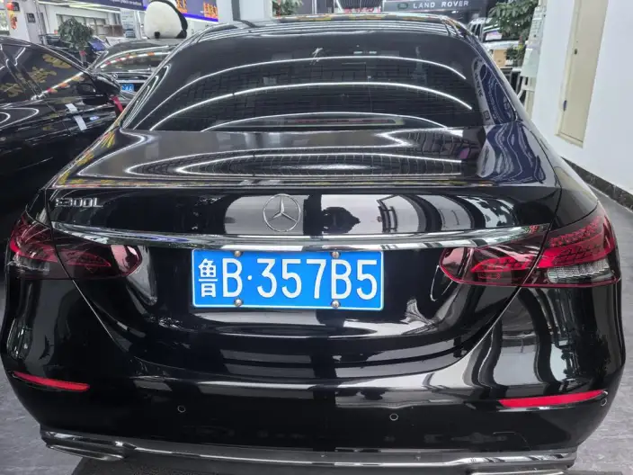 Mercedes-Benz E-Class 2023 Model E 300 L Luxury Model sedan – фото 9