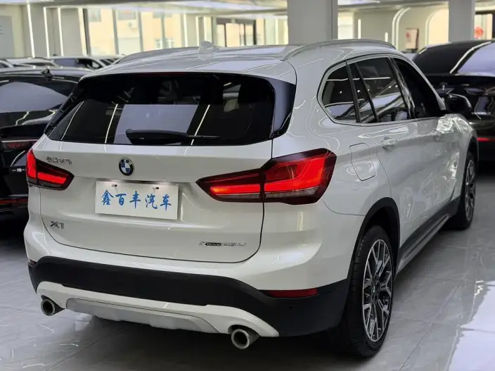 BMW X1 2022 Model xDrive25Li Exclusive Model – фото 6