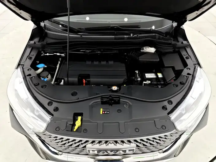 Haval M6 2023 Model PLUS 1.5T DCT Luxury Smart Connect Model – фото 10