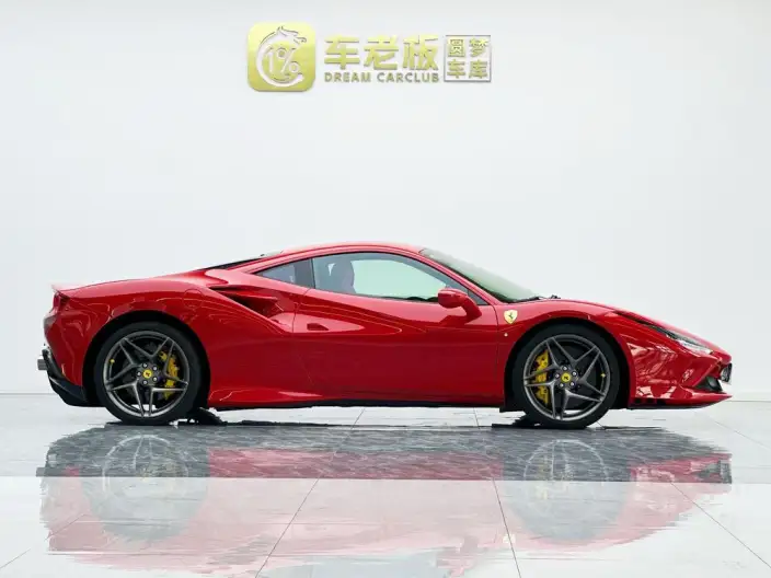 Ferrari F8 2019 Model Tributo 3.9T V8 – фото 9