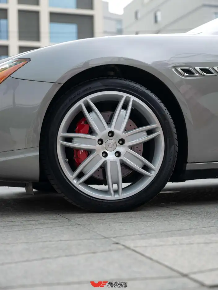 Quattroporte 2015 Model 3.0T Standard Model – фото 9
