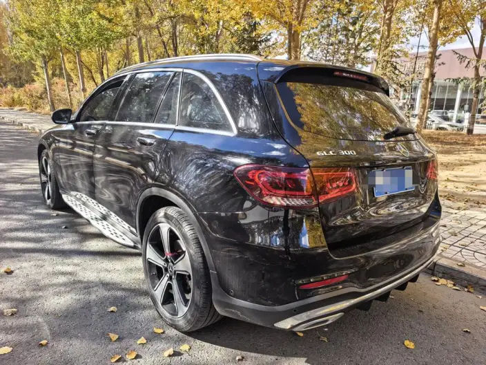 Mercedes-Benz GLC 2022 Model Facelift GLC 300 L 4MATIC Dynamic Model Collector Edition – фото 4