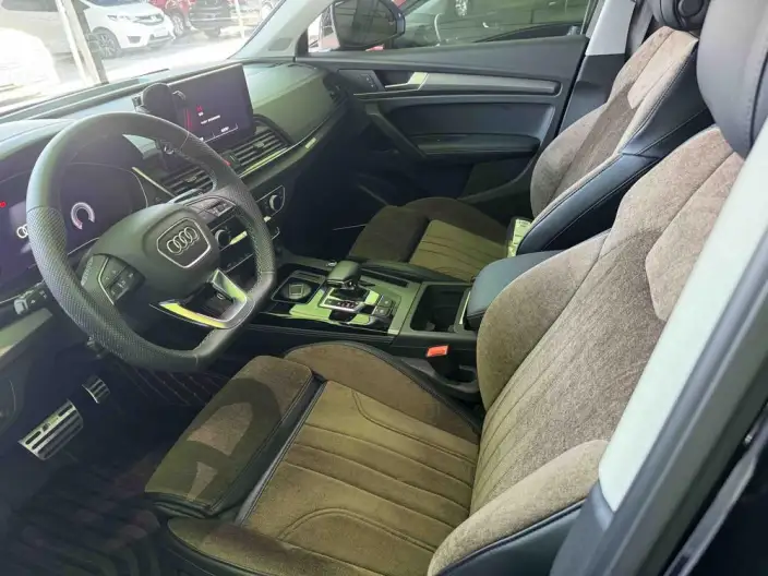 Audi Q5L 2023 Model 45T Luxury Dynamic Model – фото 8
