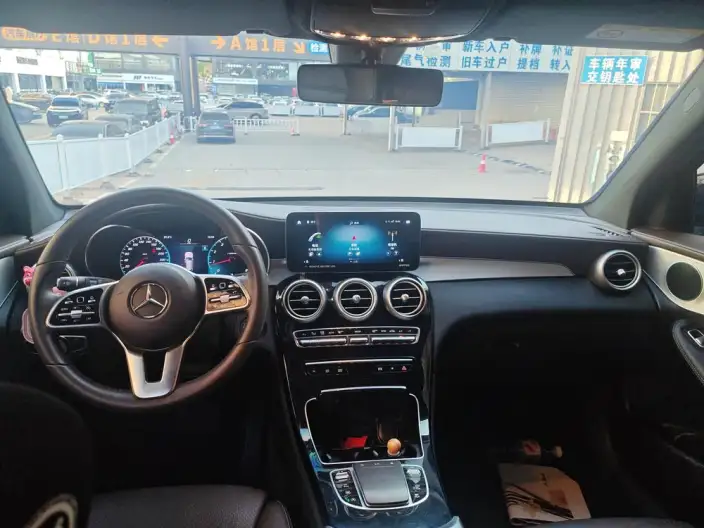 Mercedes-Benz GLC 2022 Model Facelift GLC 260 L 4MATIC Dynamic Model – фото 8