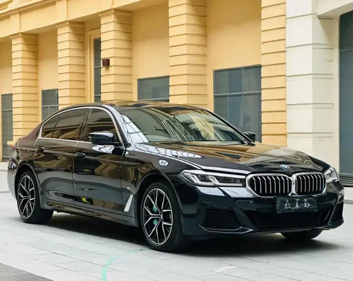 BMW 5 Series 2022 Model 530Li Exclusive Model M Sports Set – фото 3
