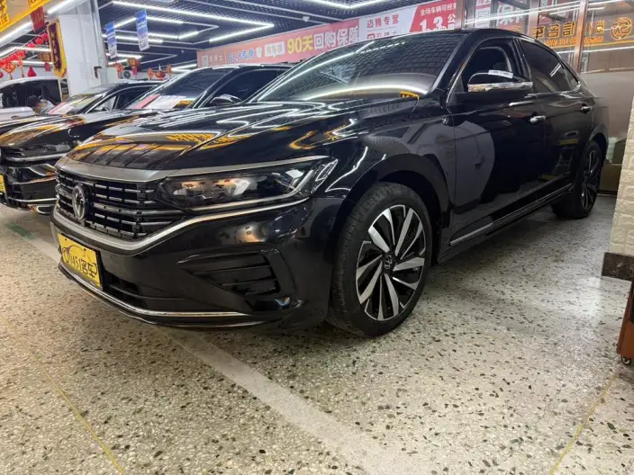 Volkswagen Passat 2023 Model Facelift 330TSI Elite Edition – фото 1