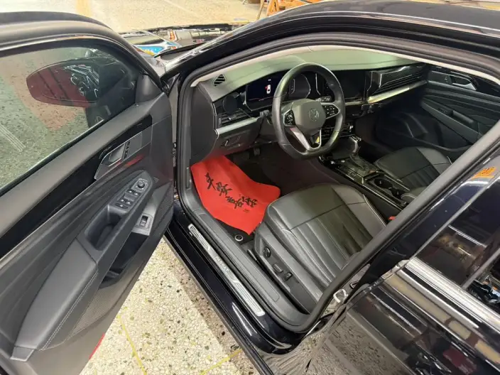 Volkswagen Passat 2023 Model Facelift 330TSI Elite Edition – фото 7