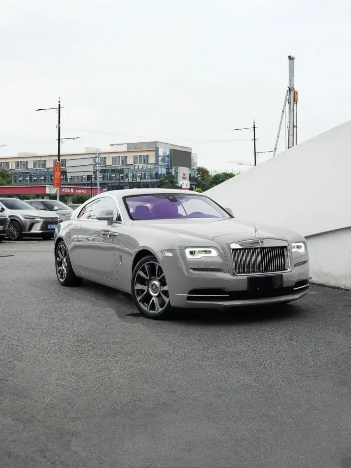 Wraith 2018 Model 6.6T Standard Model