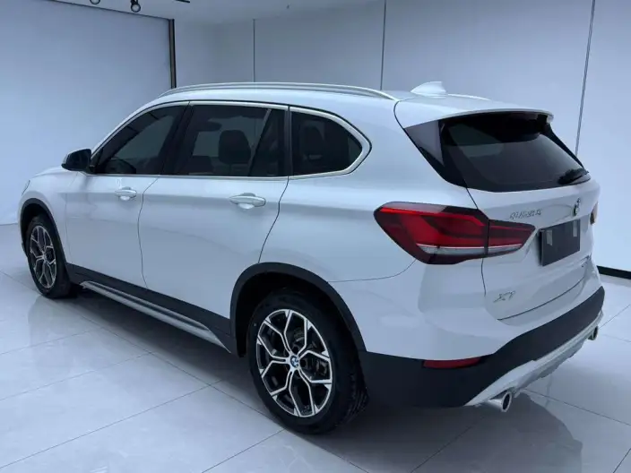 BMW X1 2022 Model sDrive20Li Fashion Model
