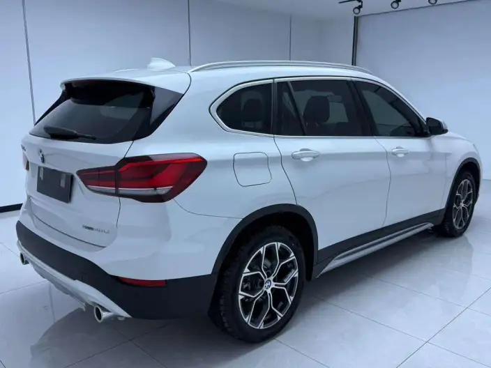 BMW X1 2022 Model sDrive20Li Fashion Model – фото 6