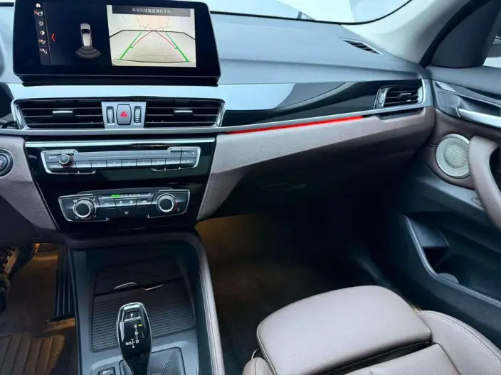 BMW X1 2022 Model sDrive20Li Fashion Model – фото 7