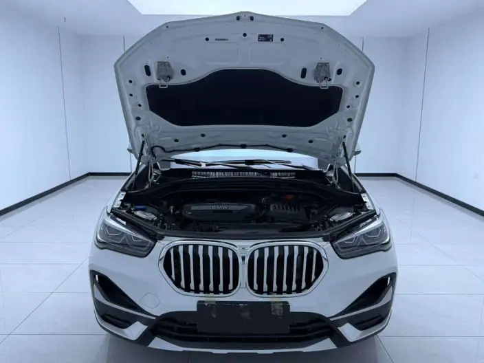 BMW X1 2022 Model sDrive20Li Fashion Model – фото 8