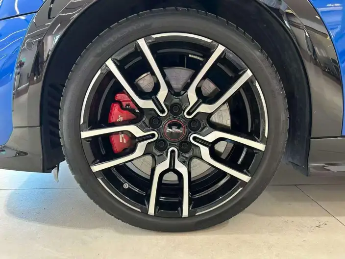 MINI JCW 2025 Model JOHN COOPER WORKS CABRIO – фото 6