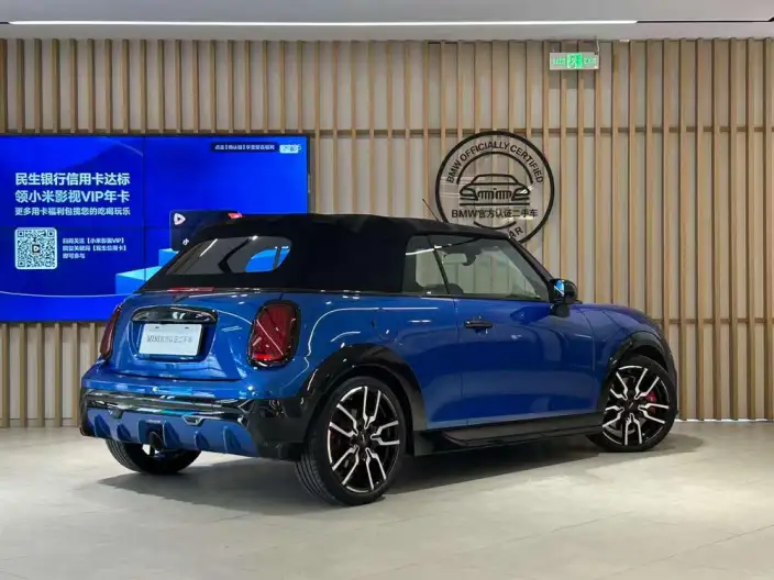 MINI JCW 2025 Model JOHN COOPER WORKS CABRIO – фото 9