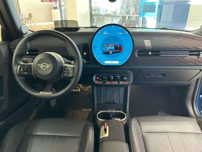 MINI JCW 2025 Model JOHN COOPER WORKS CABRIO – фото 10