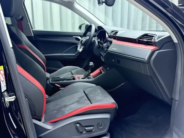 AUDI Q3 2022 Model 35 TFSI Fashion Dynamic Model – фото 10