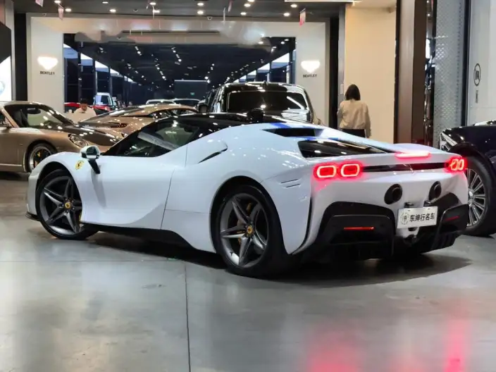 Ferrari SF90 2019 Model 3.9T Standard Edition – фото 4