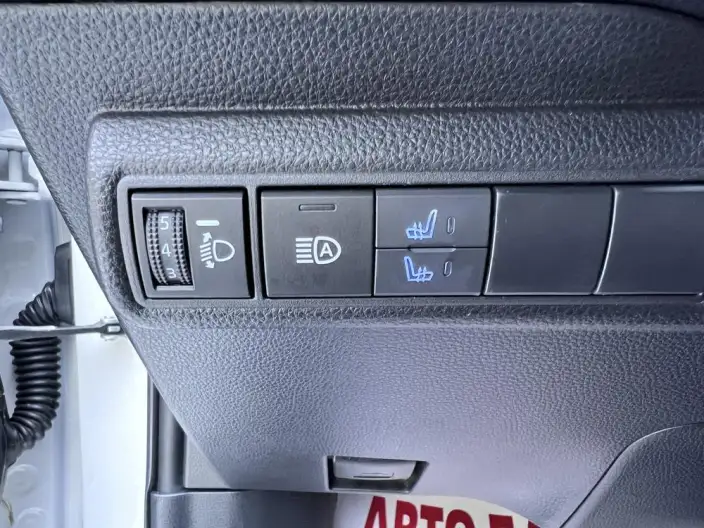 Toyota Corolla 2022 Model 1.5L CVT Pioneer Edition – фото 9
