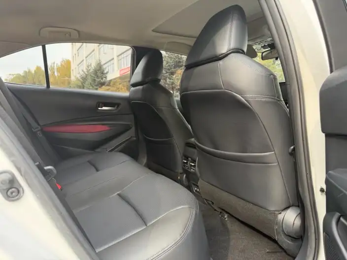 Toyota Corolla 2021 Model 1.5L CVT GR SPORT Sports Edition – фото 9